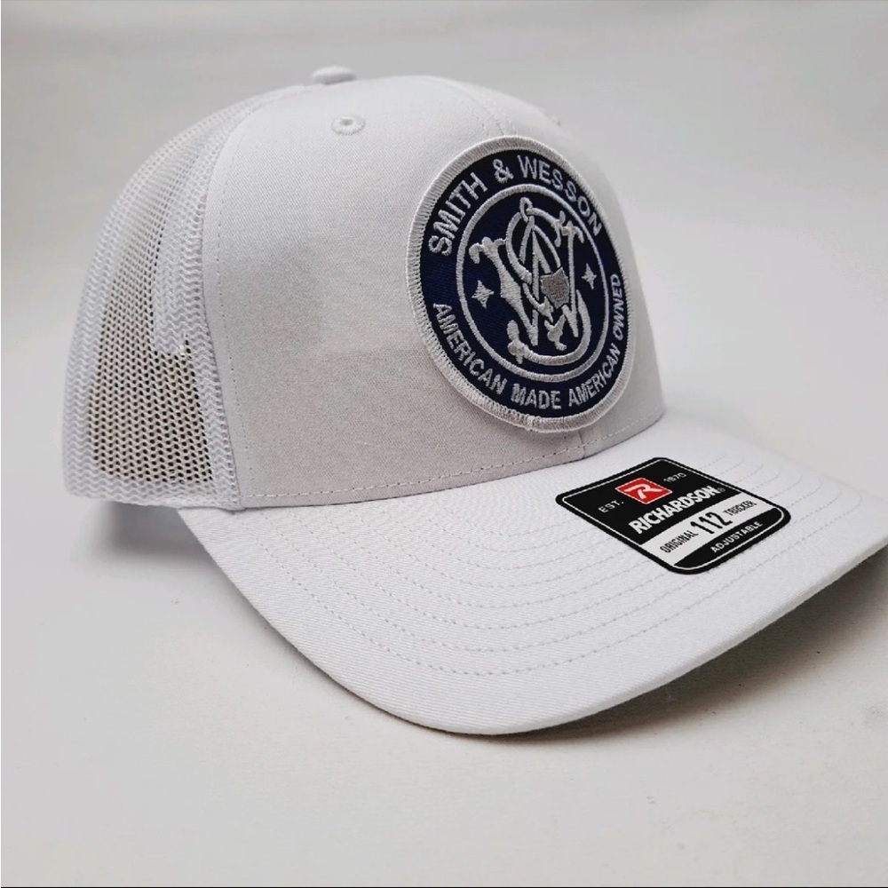 Smith & Wesson Embroidered Patch
Richardson 112 Trucker Mesh Snapback
Cap Hat Wh
